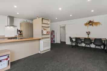 4 Keats Place, ROLLESTON