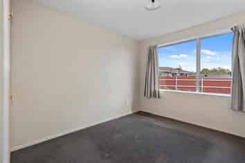 24 St Heliers Crescent, Aranui