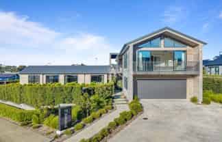 14 Kotuitui Drive, Orewa