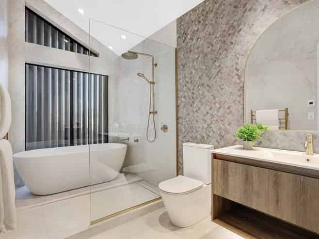 14 Kotuitui Drive, Orewa