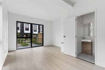 10 Tahepuia Lane, Mount Wellington