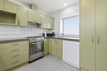 32B Elizabeth Street, Victoria