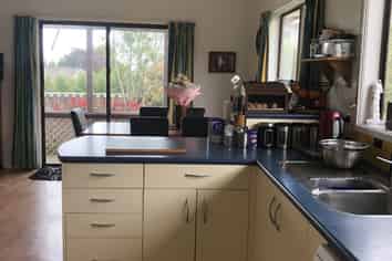 Nelson & Bays - Address withheld