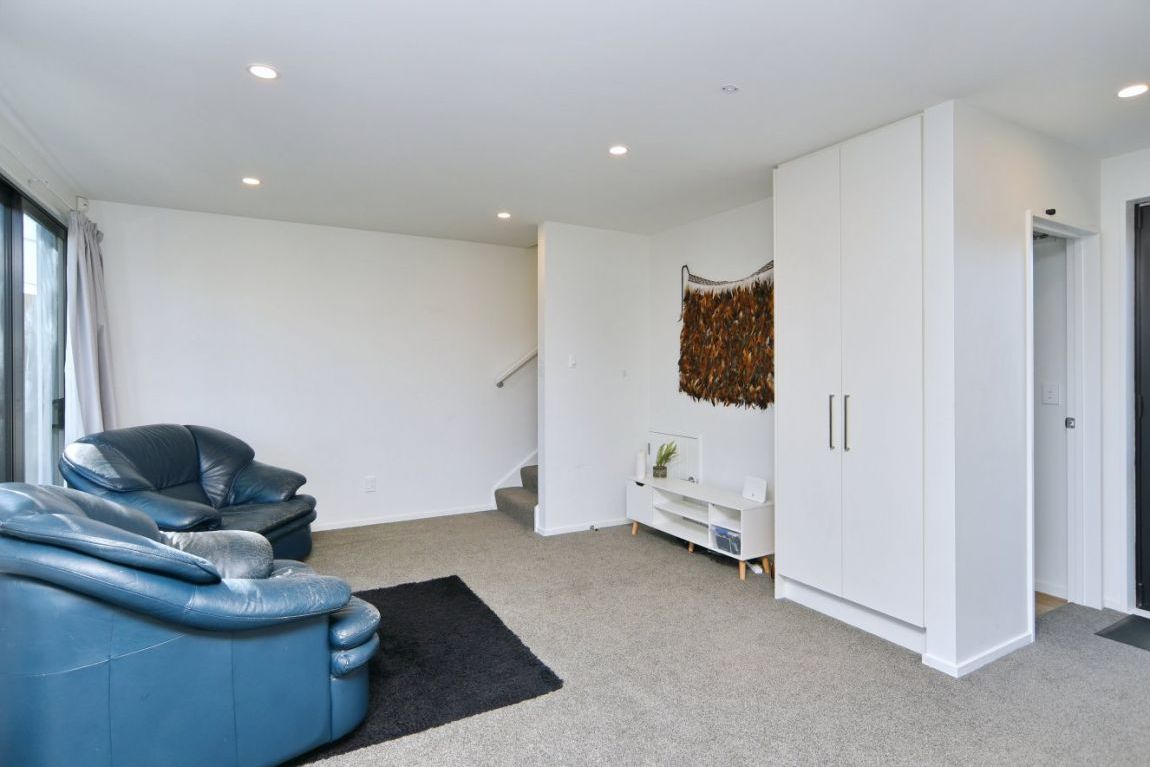 Well Designed Townhouse in Sort after Location - Mehr
