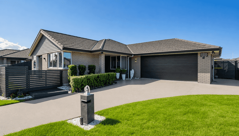 28 Leet Crescent, Papamoa