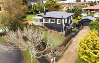 24 Sutton Crescent, Hillcrest