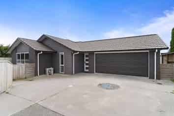 8 Richardson Road, Omokoroa