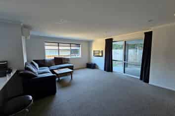 8 Richardson Road, Omokoroa