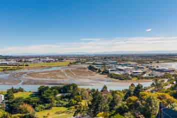 10 Hobday Lane, Mount Pleasant