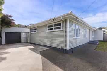 31 Dominion Park Street, Johnsonville
