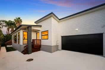 26B Gulf Harbour Drive, Gulf Harbour