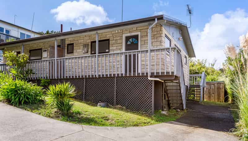 2/42 Kempthorne Crescent, Mission Bay