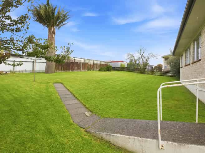 8 Slater Place, Te Puke