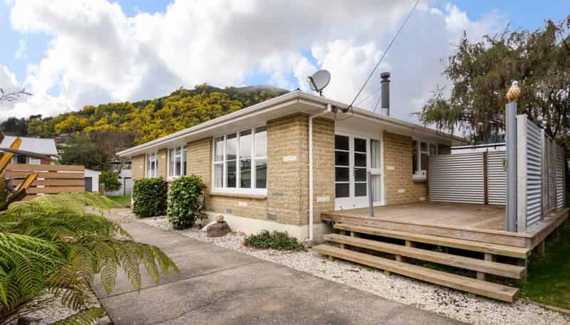 38 Devon Street, Picton