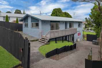 14 Beauchamp Drive, Massey