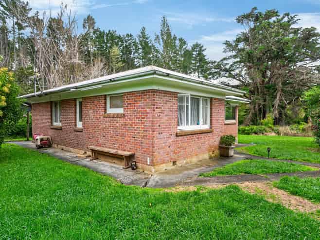 42 Ford Road, Paparoa