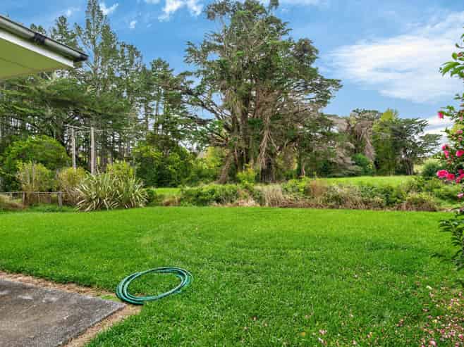 42 Ford Road, Paparoa