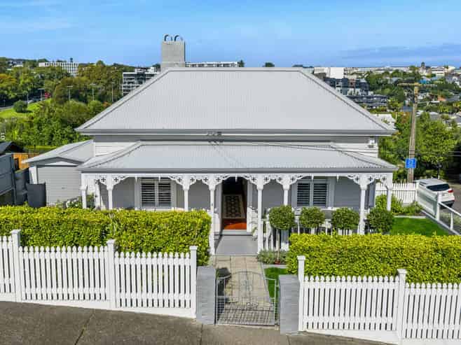 8 Seddon Street, Grey Lynn
