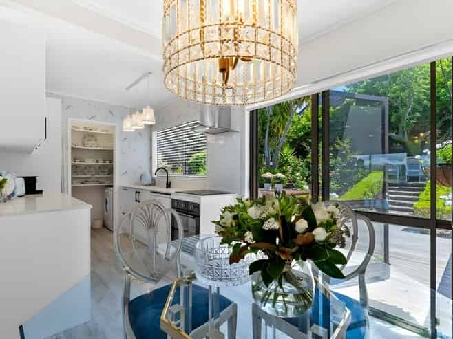 2/14 Monteith Crescent, Remuera