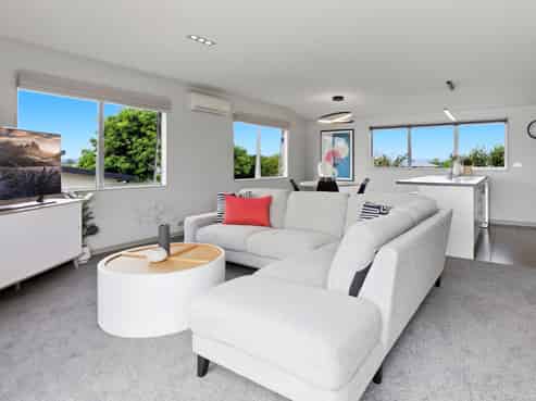 10B Whitaker Street, Otumoetai