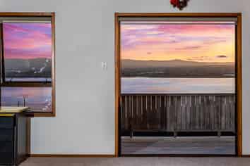 2/164 Rangatira Road, Beach Haven