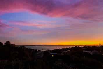 2/164 Rangatira Road, Beach Haven