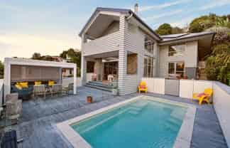 56 Little John Drive, Bellevue