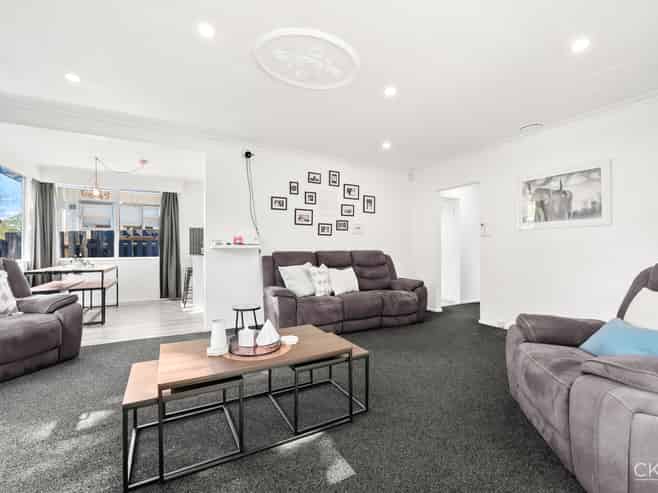 34 California Drive, Totara Park