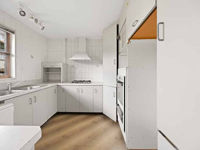 20 Splitt Avenue, Glenview