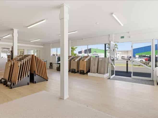 Triple income. Prime Mount position.