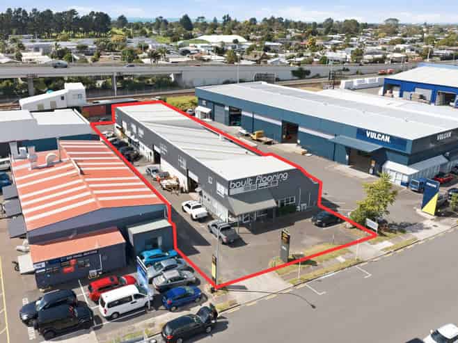 Triple income. Prime Mount position.