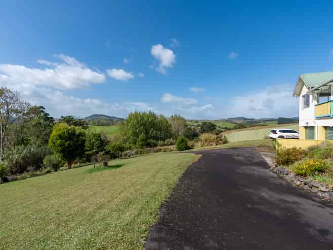 65 Weavers Crossing Road, Huntly