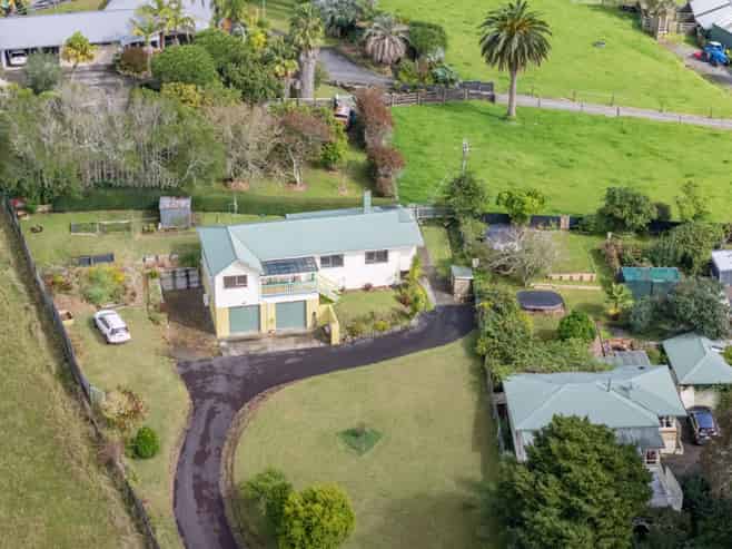 65 Weavers Crossing Road, Huntly