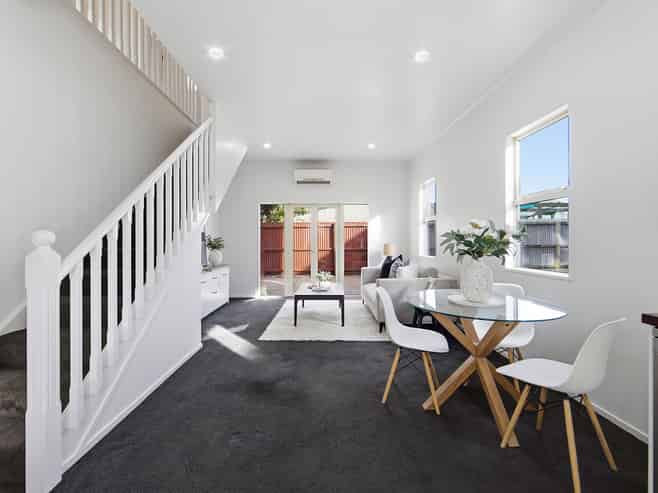 9B Crohane Place, Addington