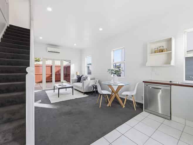 9B Crohane Place, Addington