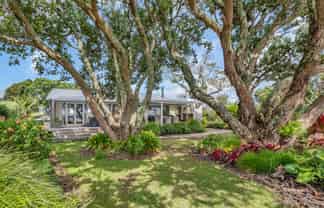 22 Karoro Road, One Tree Point