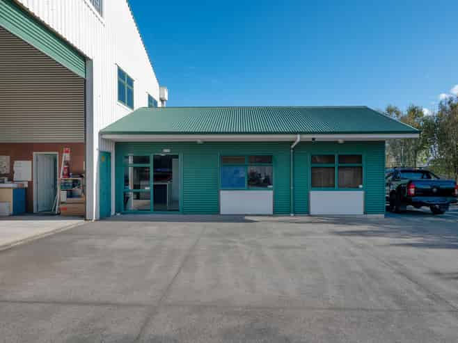 Immaculate industrial opportunity