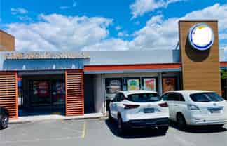 Prime Drive-Through Site - High Traffic, High Visibility