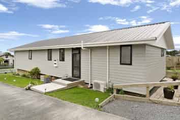 27 Matenga Street, Waikanae