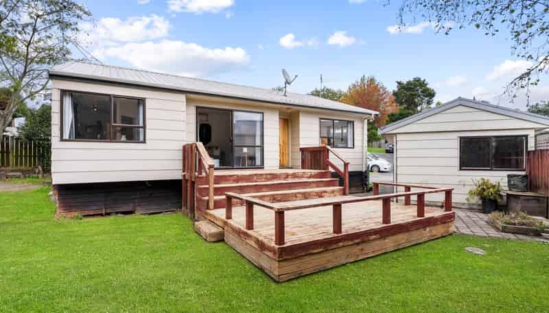 4/60 Eskdale Road, Birkdale