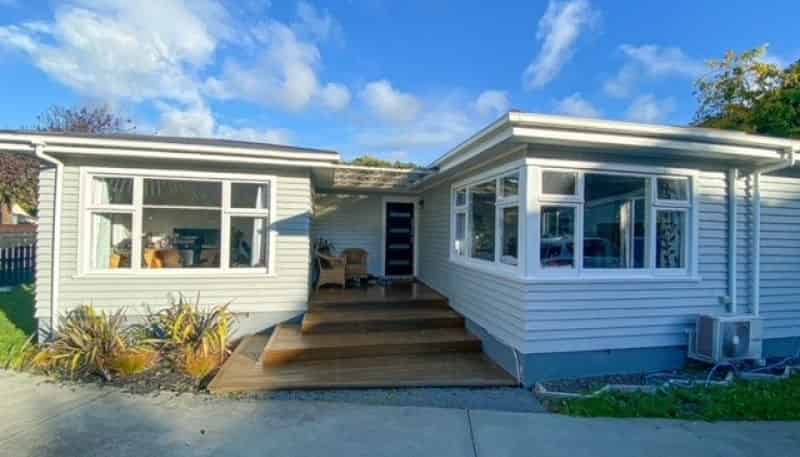 27 Bishopsworth St, Hillsborough