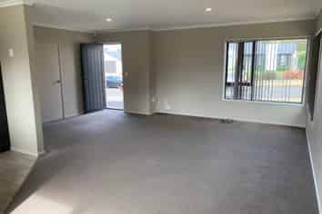 23 Poplar Grove, Feilding