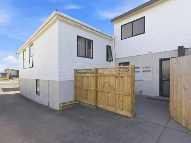 2/57 Tawa Street, Mount Maunganui