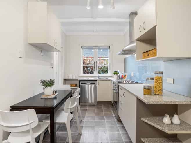 2/49 Margot Street, Epsom