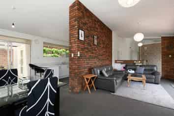 118 Darraghs Road, Tauranga Central