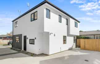 2/13 Shearer Ave, Papanui