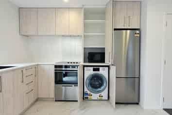 Auckland - Address withheld