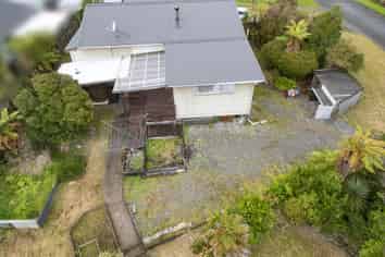 6 Ward Street, RUNANGA