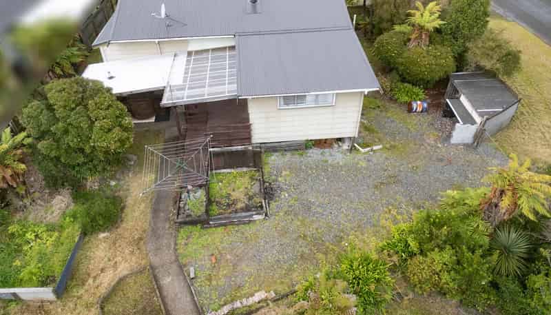 6 Ward Street, RUNANGA