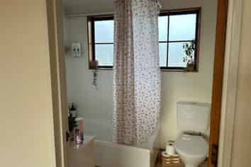 2/96 Mill Road, Kensington